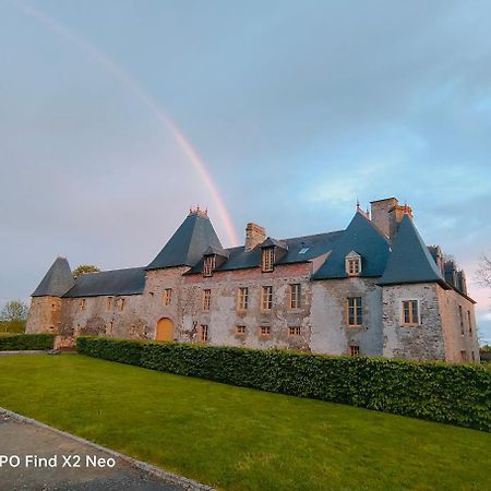 Domaine Du Manoir De Vains 호텔 외부 사진