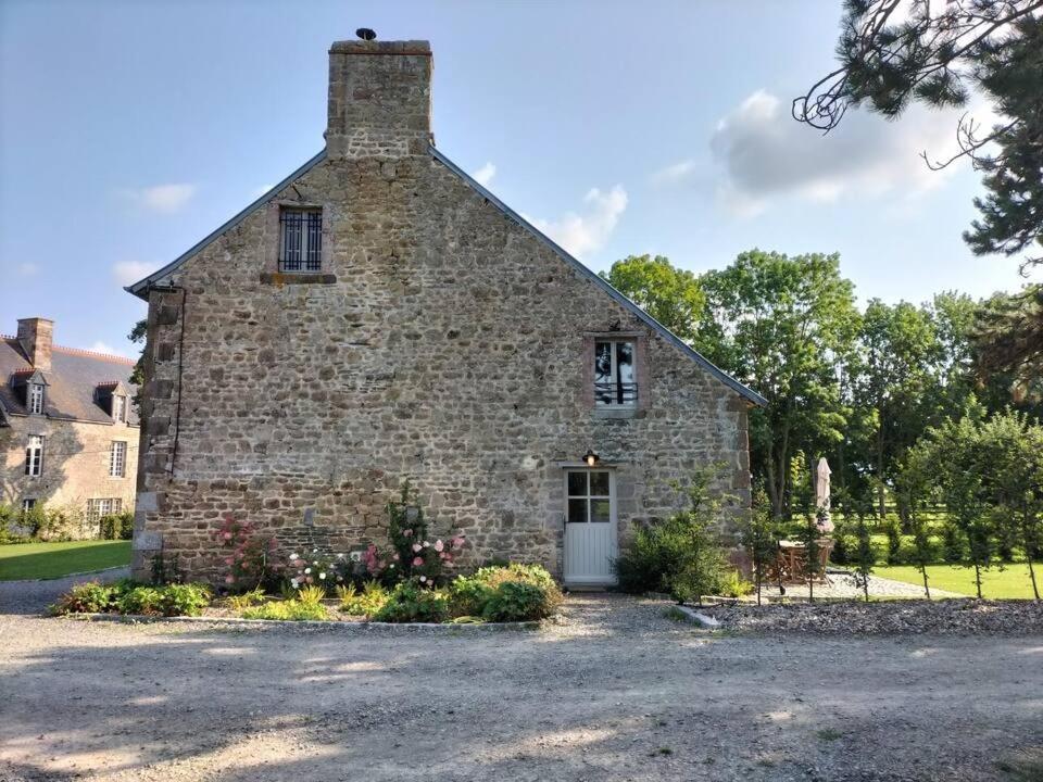 Domaine Du Manoir De Vains 호텔 외부 사진